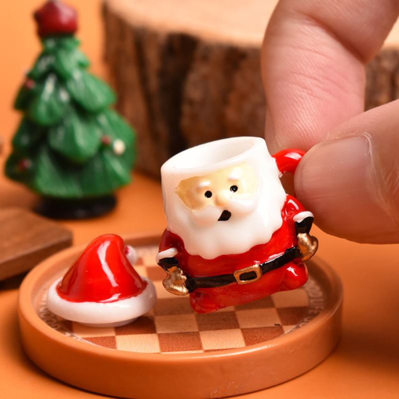 Mini Santa Teacup Ornament - R - Resin Craft Material recension och pris